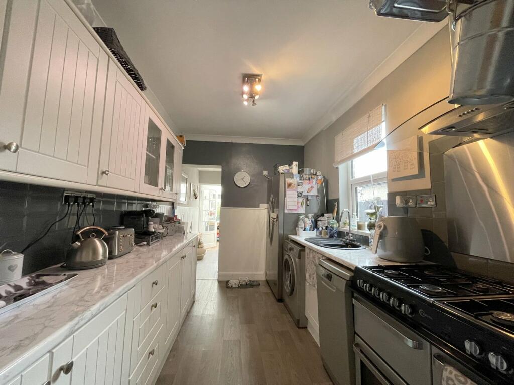 Fitted Kitchen