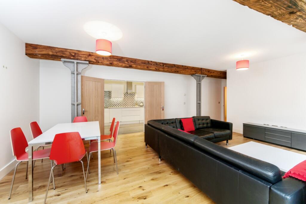 Ph16_766711_2_edited