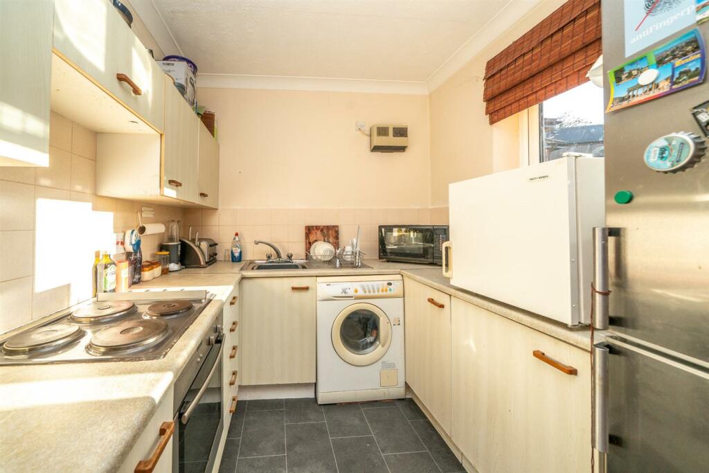 6-Ashbourne-Court-1009.jpg