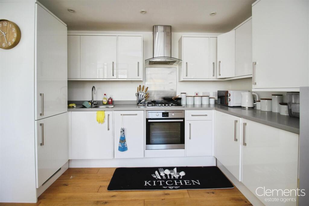 Kitchen / living room