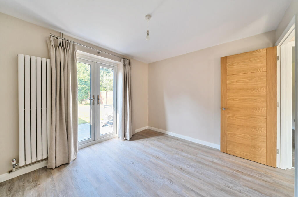 1317113-5-68624d9...