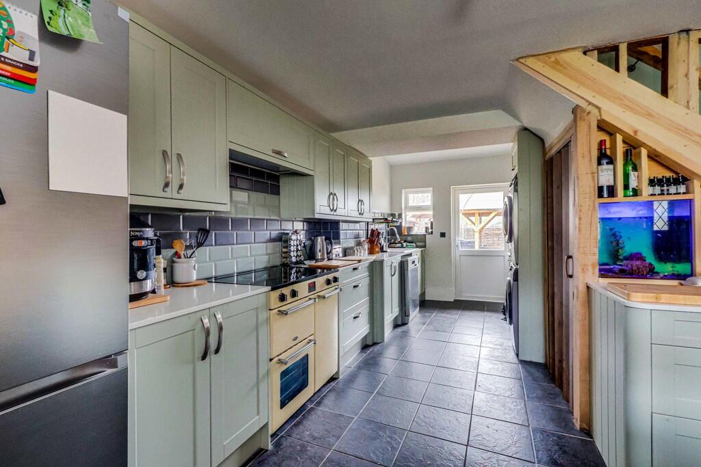 Oak View Cottage-...
