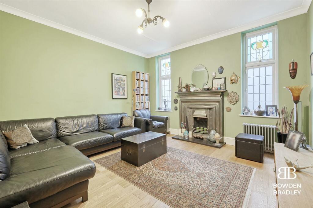 IMG_7369_7 copy 2.jpg