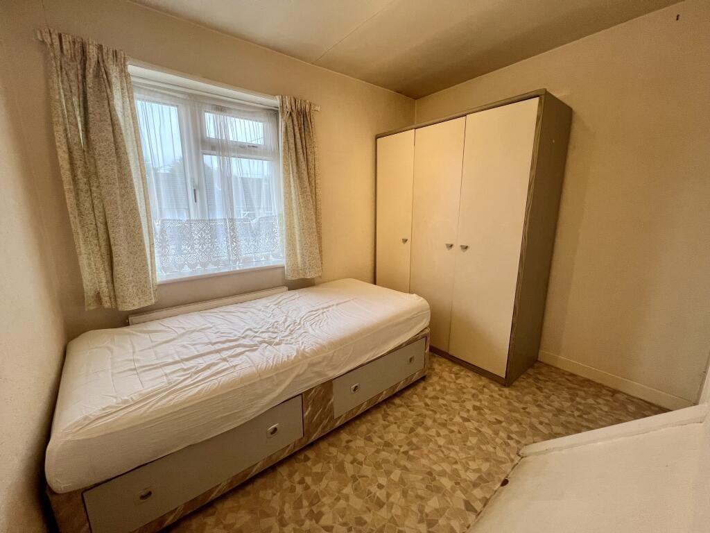 95417_P3851J0214_...