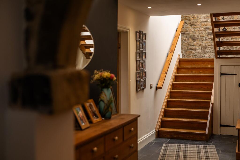 Lower Ground Floor | Hallway