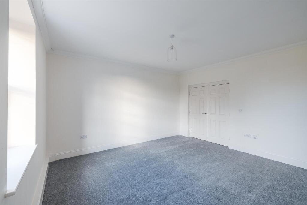 5 New Hall Manor-25.jpg