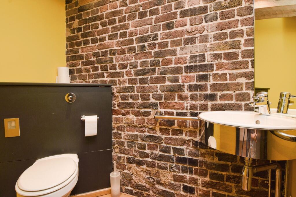 Cloak Room