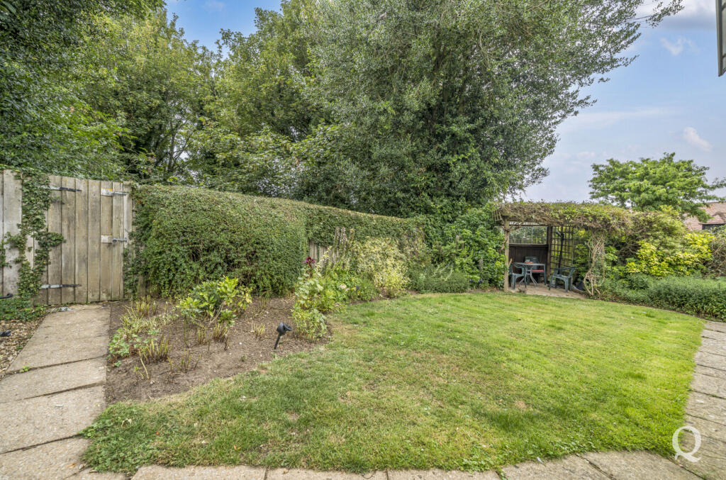 5a21b324-a4f3-43e...