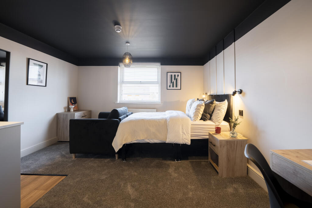 Room12-2.jpg