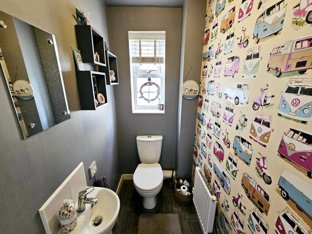 b0419249-a644-4d5b-b73c-f2e77da240f3