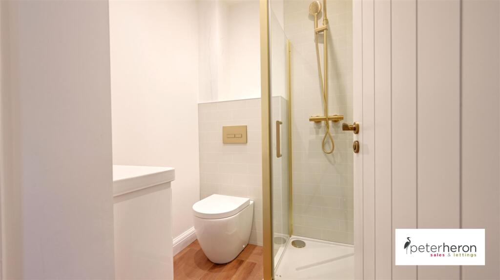 En-Suite Shower Room