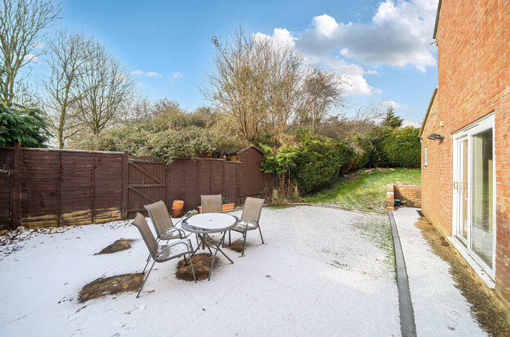 1394734-12-695cf9...