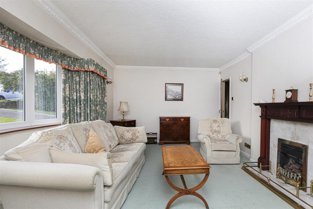 Bramleys Estate Agents - Beagle Avenue - Beaumont 