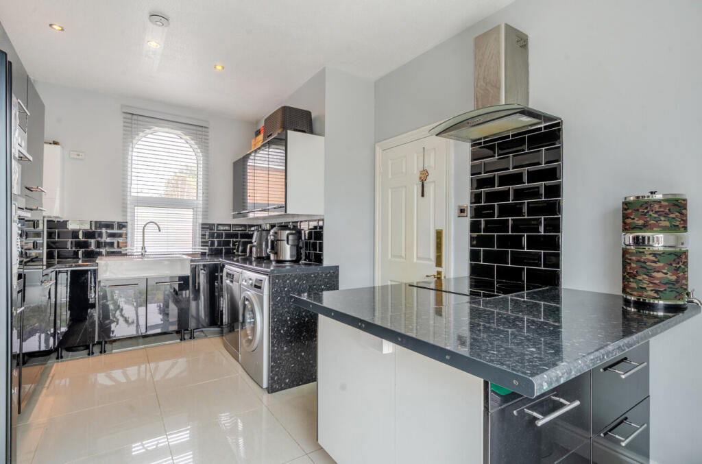 1333646-11-68948e...