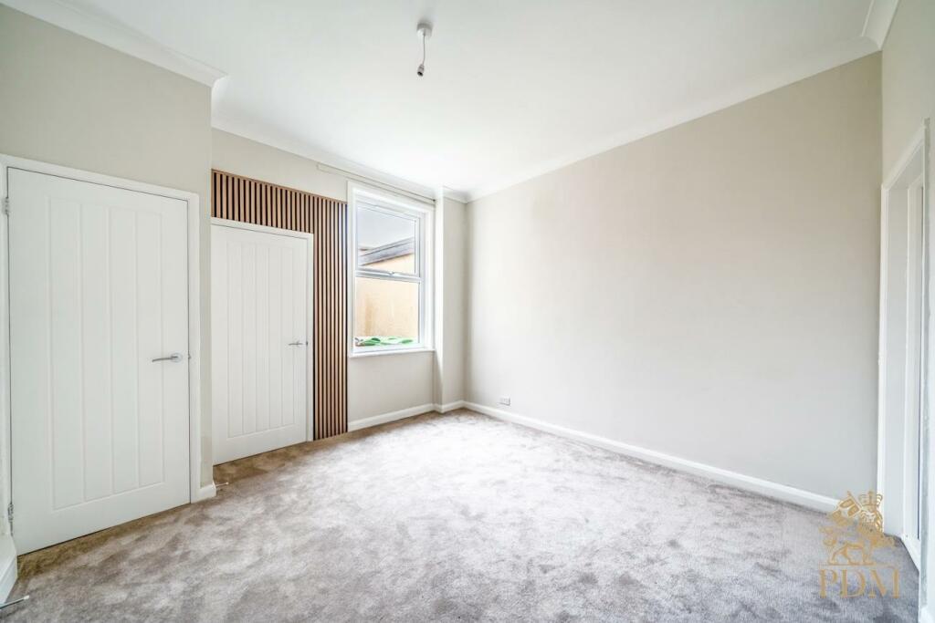 28 Loscoe Road Mapperley NG5 2AW