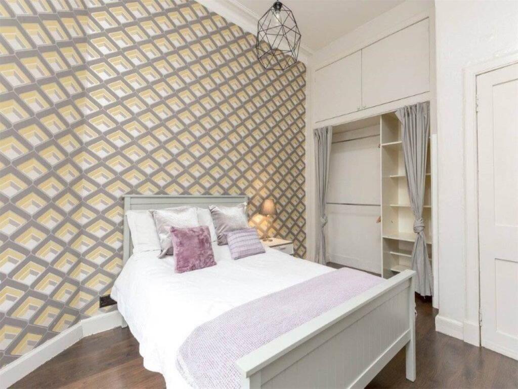 Bed 1