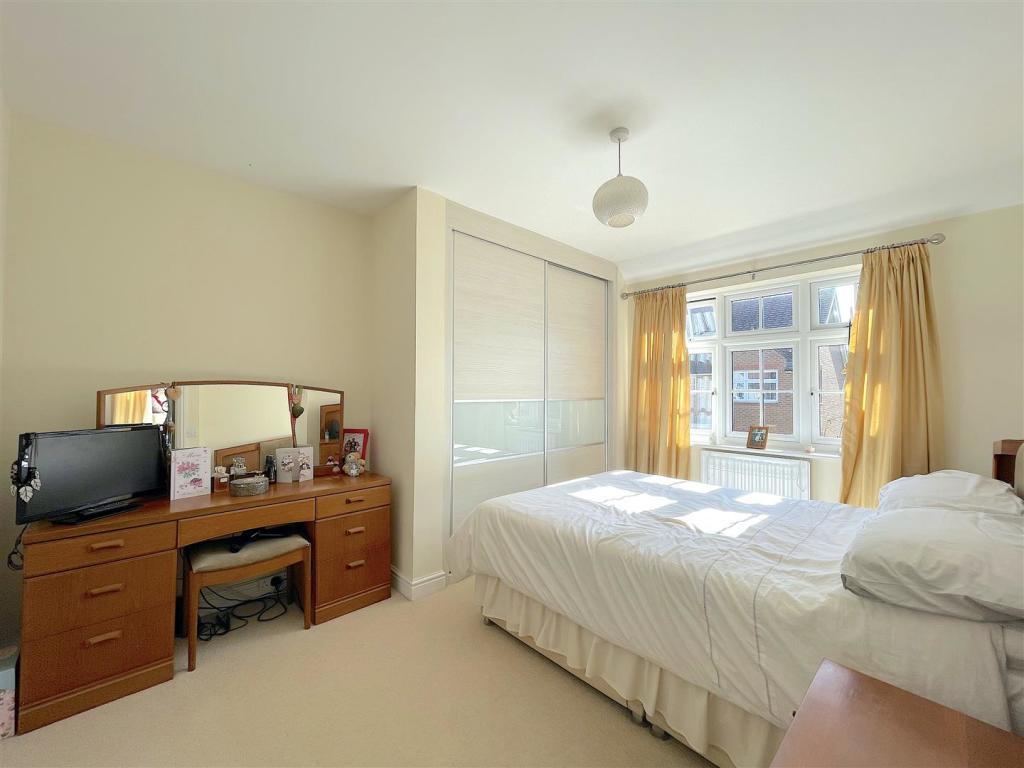 Bedroom One (1).jpeg