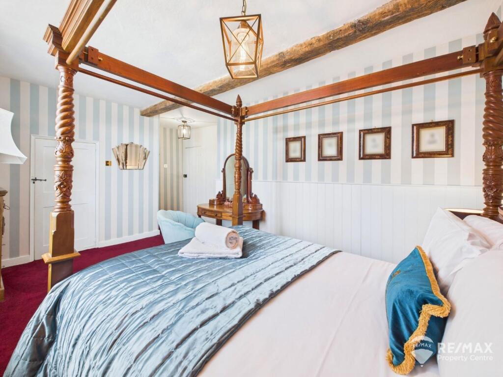 Master Suite (2).jpg