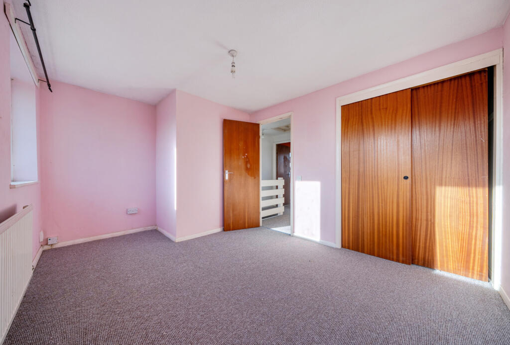 1384928-21-6926f4...