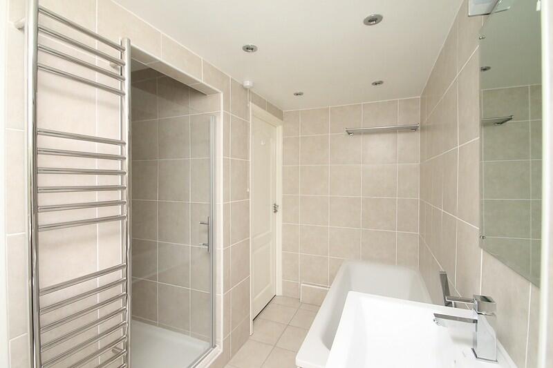 Further Bathroom Sho