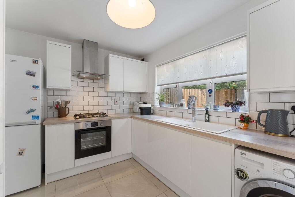 Kitchen / Diner / Living Space