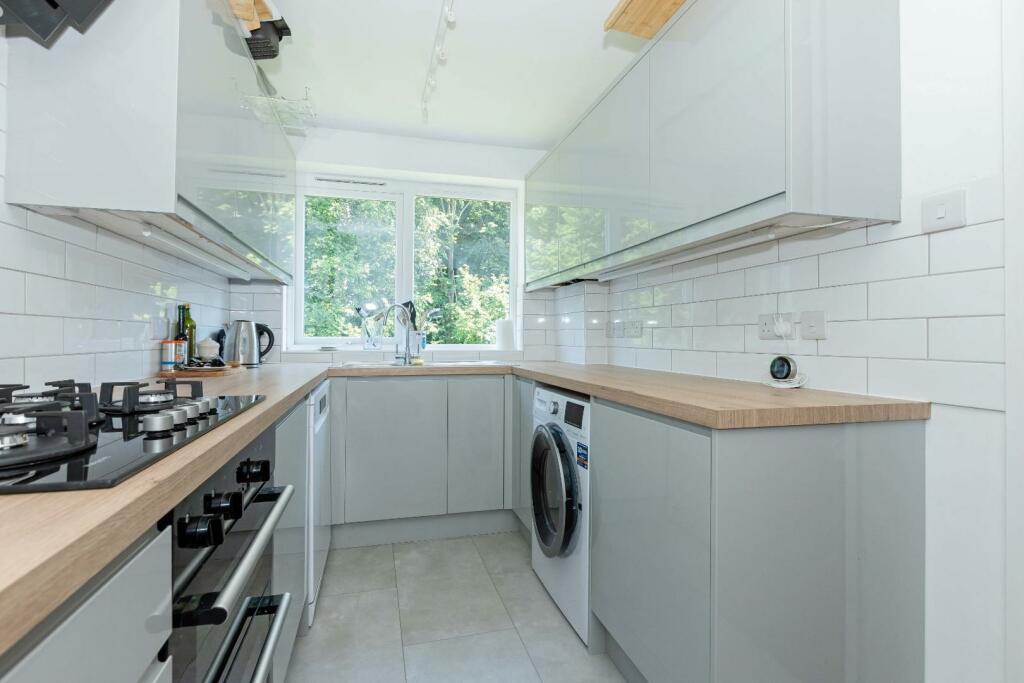 30 Gannet House_4.JPG