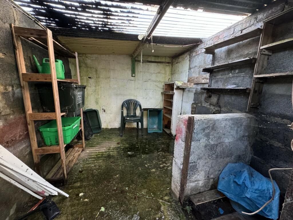Shed