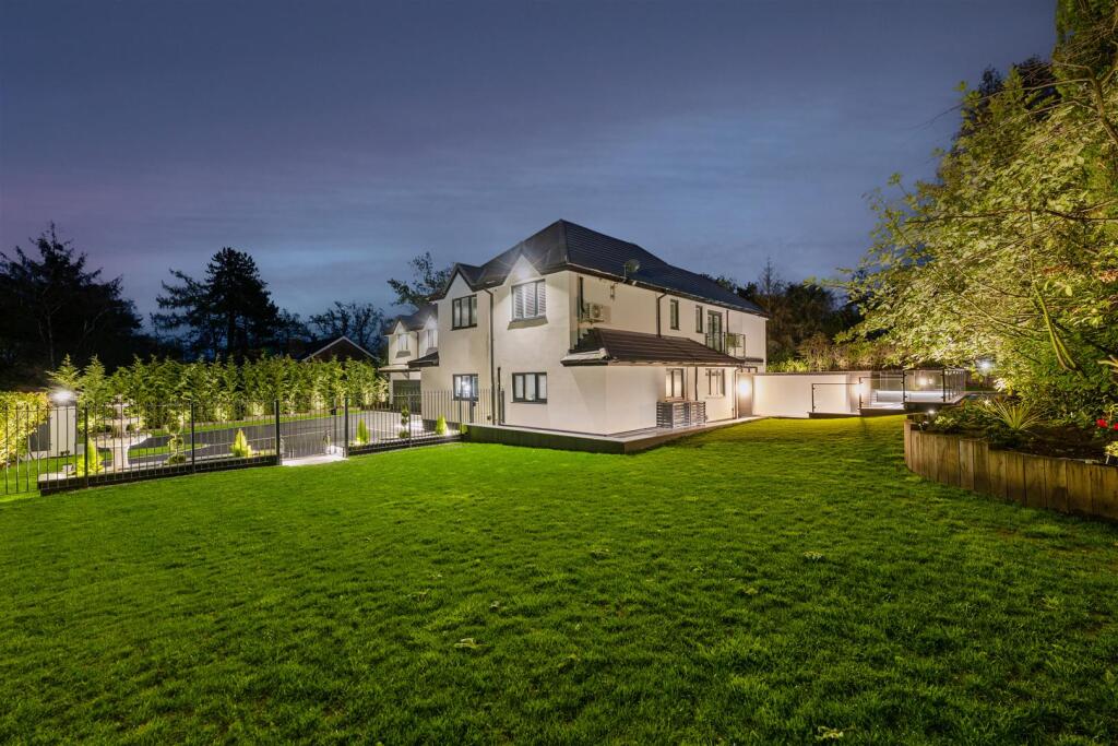 Field House_Twilight-11.jpg