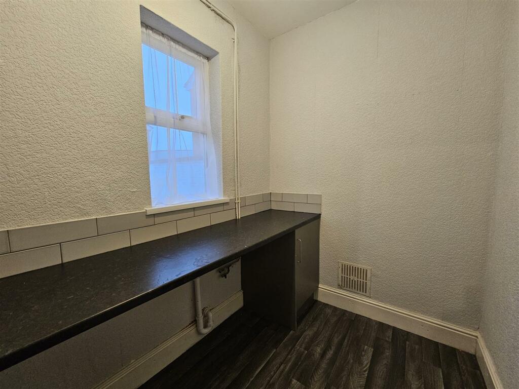 Utility Room.jpg