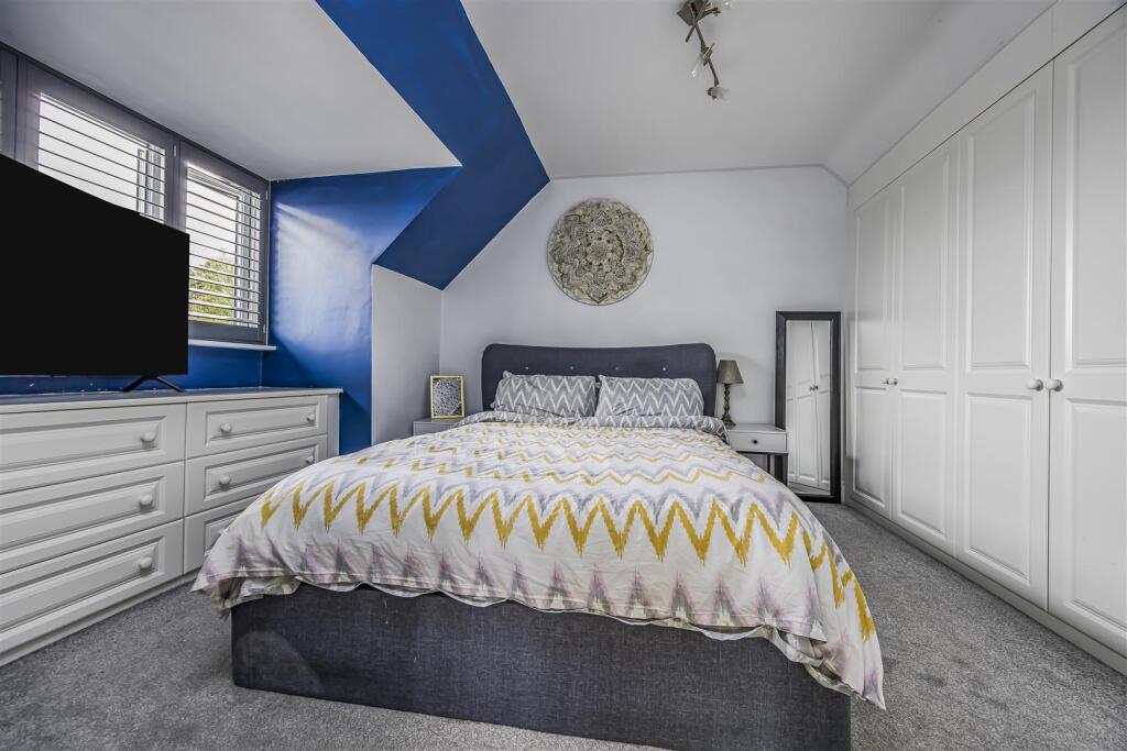 30 Uplands Road, Drayton-PorticoMarketing-SoldBy-1