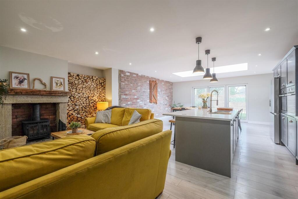 Open Plan second reception/kitchen /diner