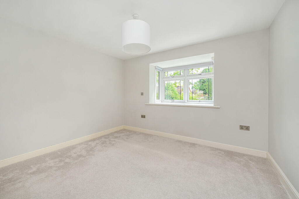 6 Fairway Heights...