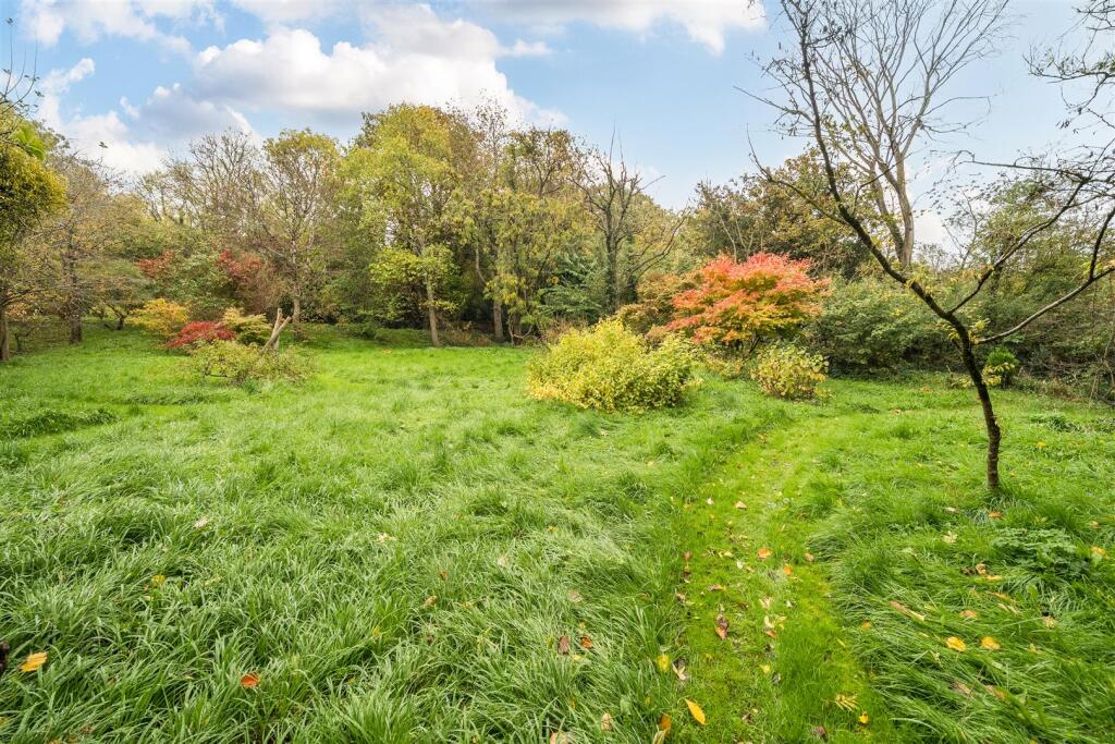 The Quarry House, 39 Church Town, Backwell, North 