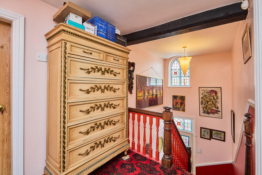 Edward Knight 202...