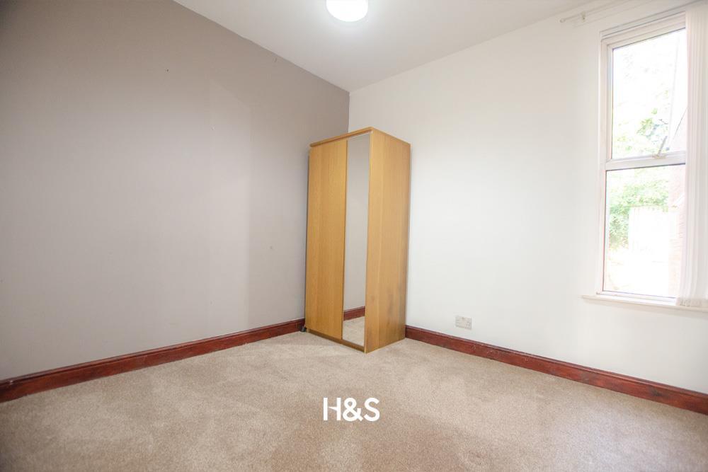 Stanmore road bedroom.jpg