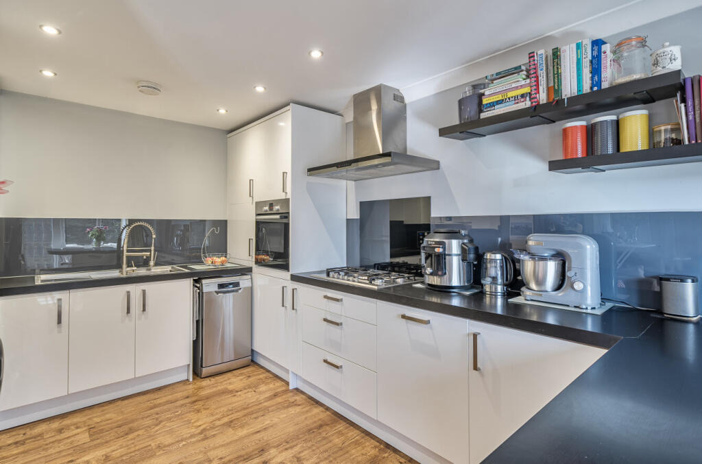 1360482-14-68dac5...