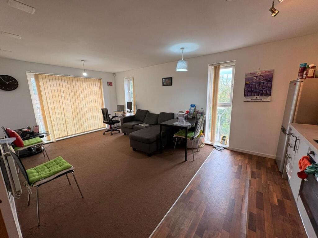 WhatsApp Image 2025-08-22 at 13.57.45.jpeg