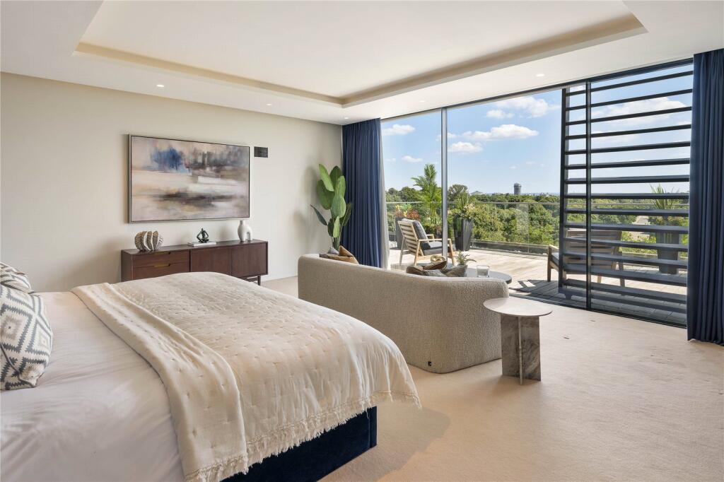 Principal Bedroom