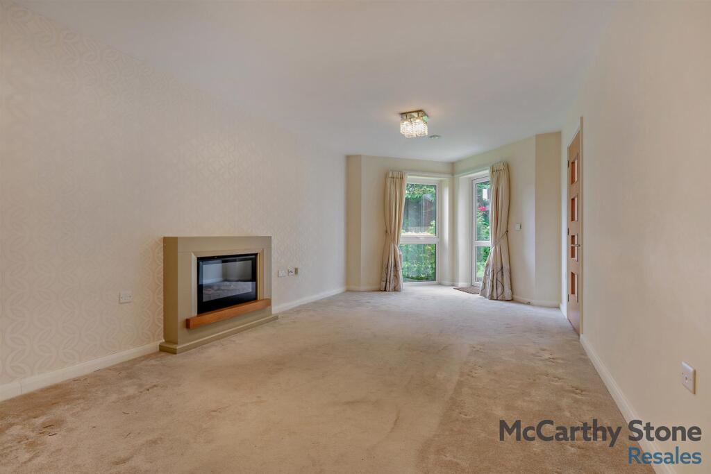 8661590-interior11-800.jpg