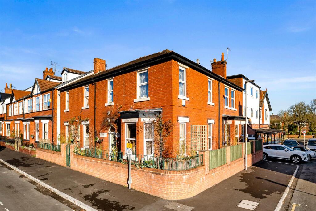 10 St Malo Road54.jpg