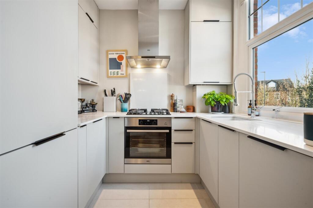 Southfield Road, W4 - FOR SALE