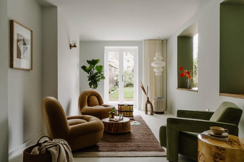 Communal lounge