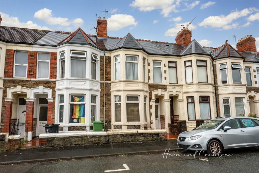 Dogfield Street, Cathays, HernCrabtree (21).jpg