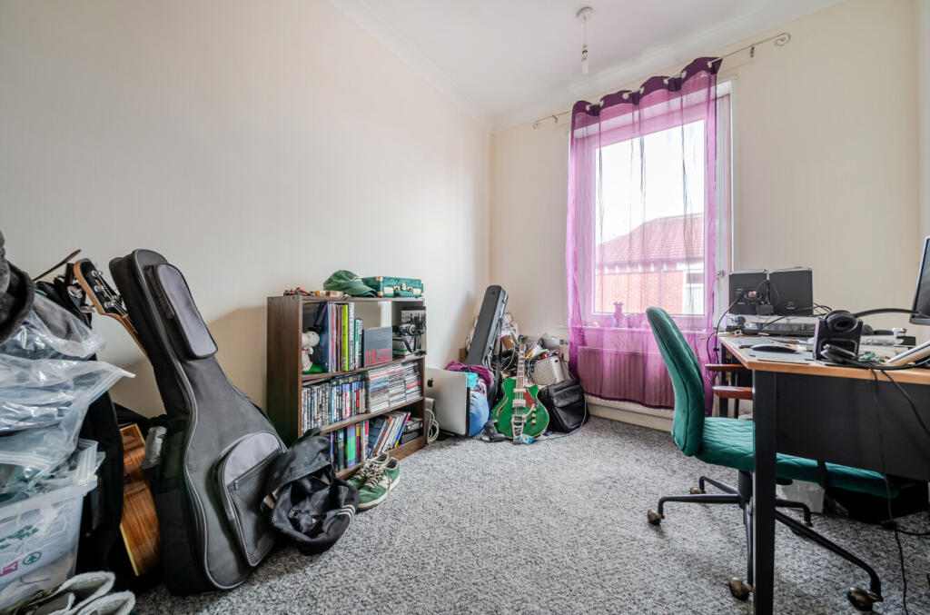 1348581-1-68b9749...