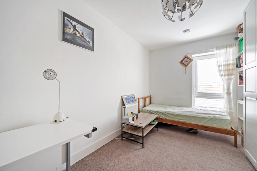 1334819-10-6890bc...