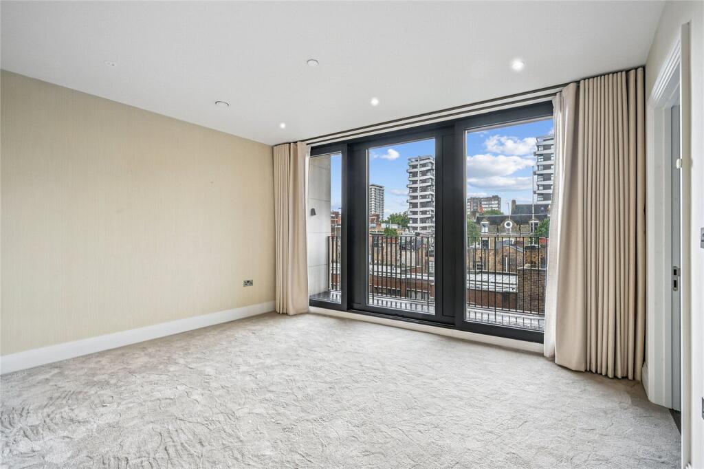 Principal Bedroom 2