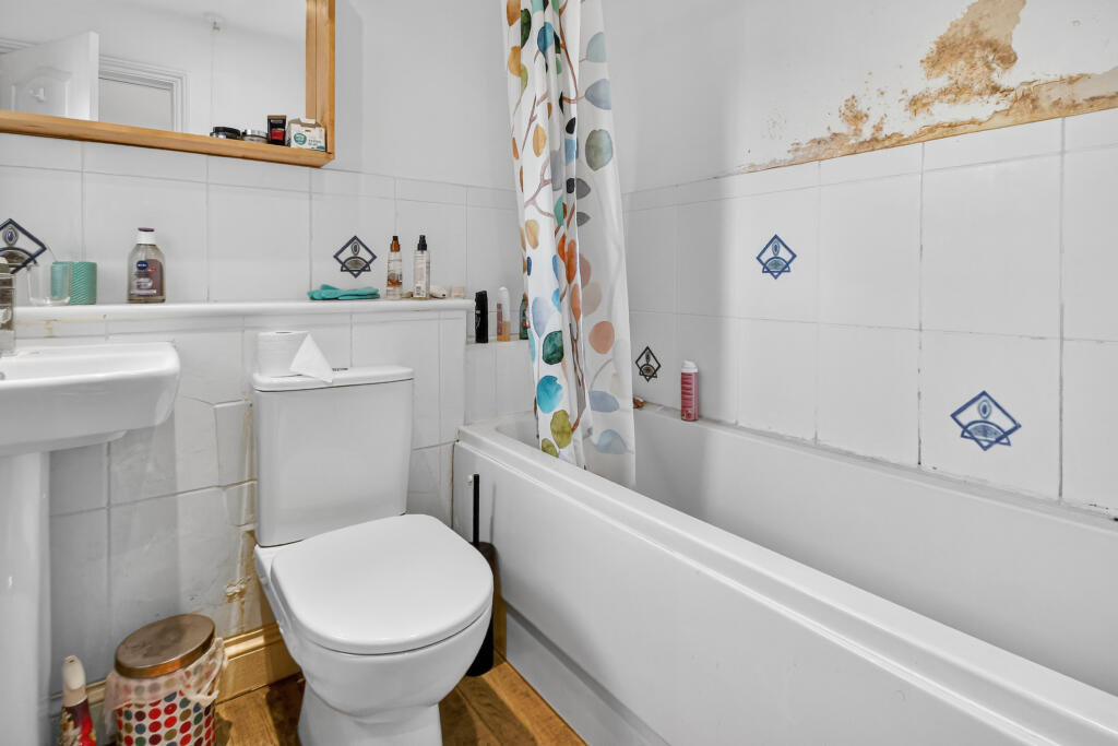 1staffordhsirecroftlarge2