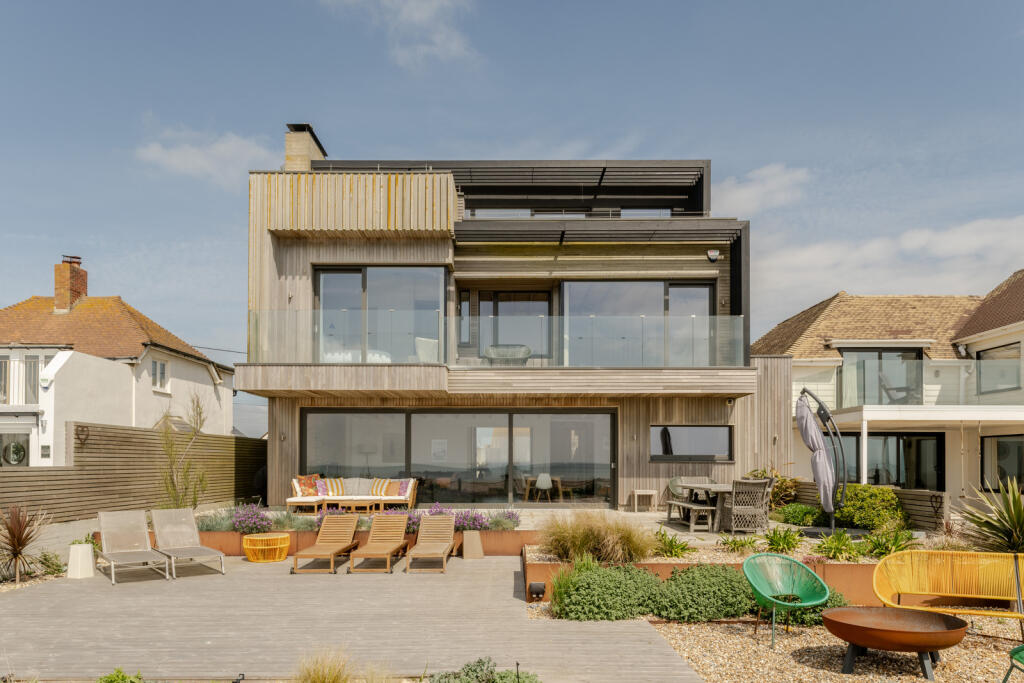 279946 - 20250424-THE-SEA-HOUSE_CAMBER_TMH-40_H...