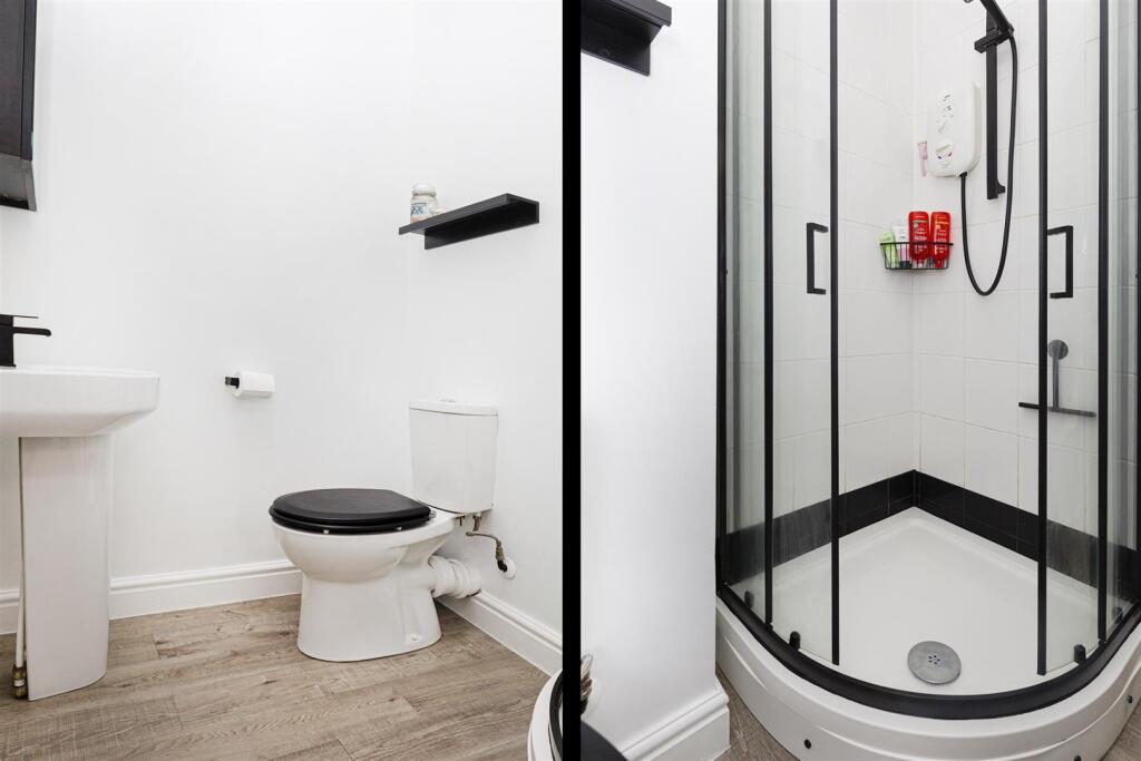 En Suite Shower Room