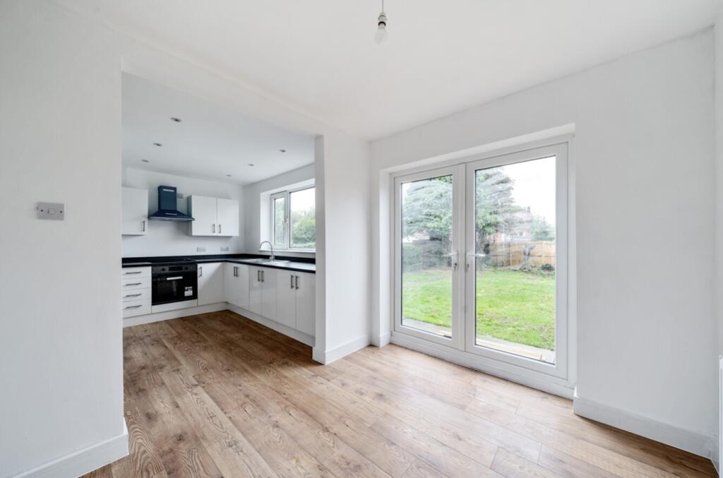 Open Plan Dining Area 